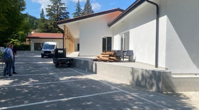 Explore a modern prefab home designed for efficiency, affordability, and modern living.